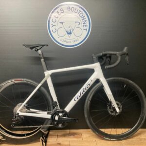 Vélo route carbone WILIER Grandturismo SL 2025 Taille M NEUF