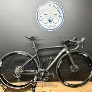 Vélo Route carbone MEGAMO Pulse Elite 20 disques Comme neuf Taille XS