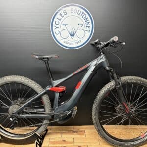 VTT tout suspendu CUBE Stereo Hybrid 120 PRO totalisant 503kms Taille M comme neuf