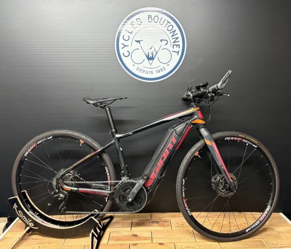 Vélo de route guidon Plat Giant Fastroad E+1 500watts Taille S