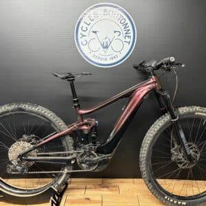 VTT électrique GIANT Trance PRO 3 Taille S avec batterie 625watts NEUVE