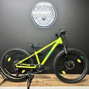 Vélo enfant CUBE Acid 240 Disc