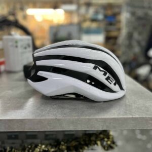 Casque Route MET Trenta MIPS