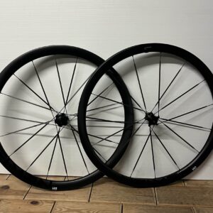 Paire de roues route Newmen Streem C.35/38 Vonoa Carbone 2026