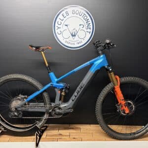 VTTAE CUBE Stereo Hybrid 140 HPC carbone ActionTeam 750watts 2024 29pouces Taille L Totalisant 5275km